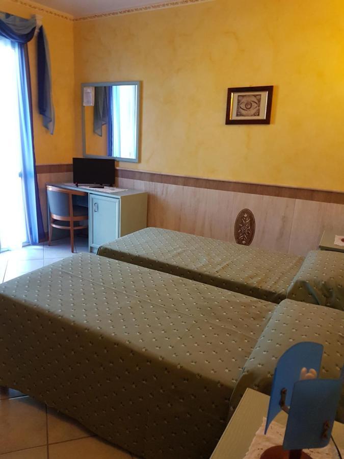 Hotel Nautilus Nicotera Ngoại thất bức ảnh